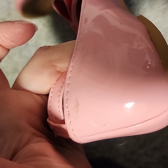 Disney pink Minnie Mouse shoes size 11 kids - Picture 8 of 12